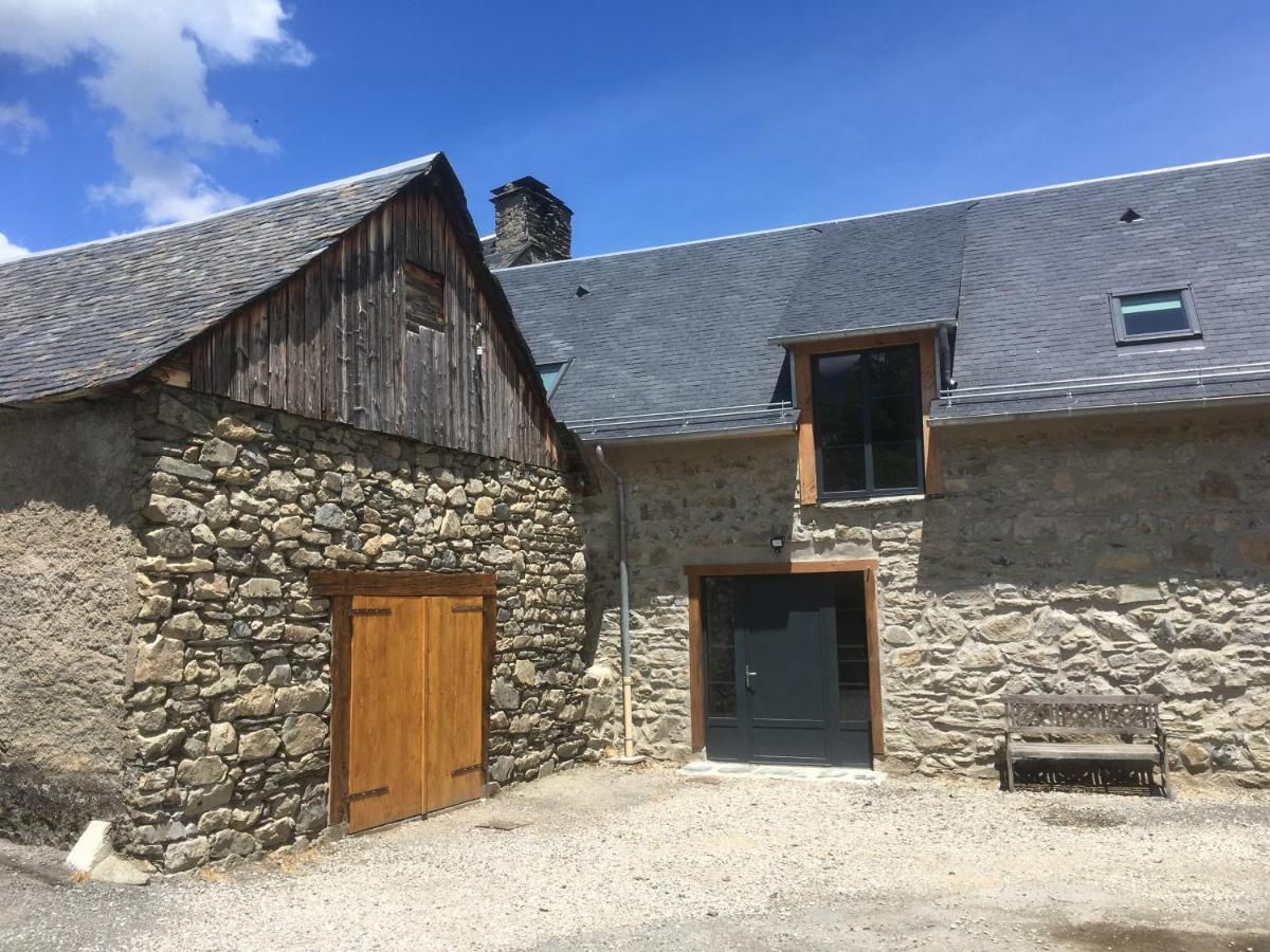 Gite De Montagne Le Lustou Sailhan Exterior photo